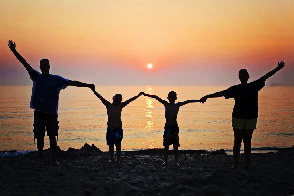 Family-on-the-beach
